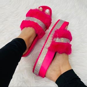 Hot pink fur platform sandal